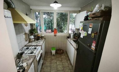 Venta Casa + Departamento Centro De Lujan