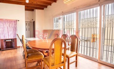 VENTA CASA 5 AMBIENTES AVELLANEDA