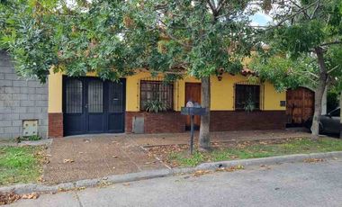 Casa en venta en Bernal Centro