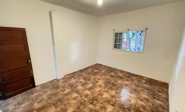Casa PH en venta en Lanus Oeste
