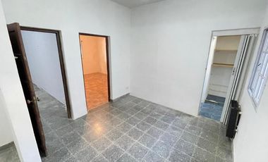 Casa PH en venta en Lanus Oeste