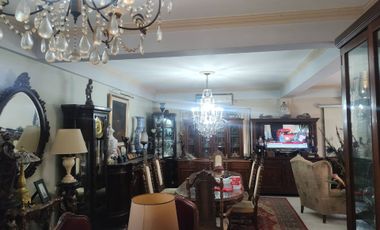 Casa de Dos Plantas con Potencial de Modificación