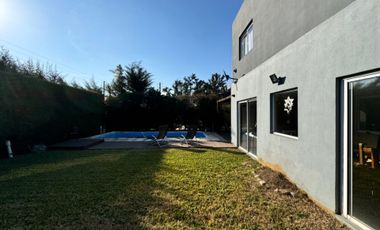 CASA EN VENTA 5 /AMB HARAS MARIA VICTORIA