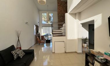 CASA EN VENTA 5 /AMB HARAS MARIA VICTORIA