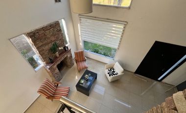 CASA EN VENTA 5 /AMB HARAS MARIA VICTORIA