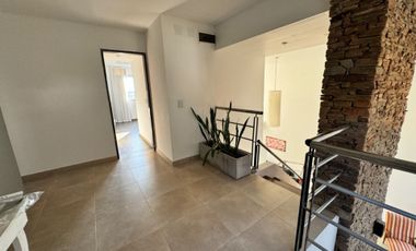 CASA EN VENTA 5 /AMB HARAS MARIA VICTORIA