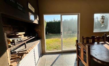 CASA EN VENTA 5 /AMB HARAS MARIA VICTORIA