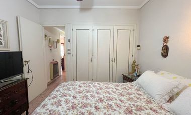 Venta casa 5 ambientes con parque Punta Mogotes