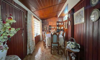 Venta casa 5 ambientes con parque Punta Mogotes