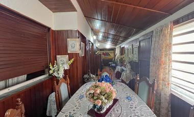 Venta casa 5 ambientes con parque Punta Mogotes