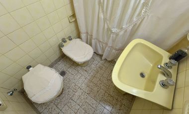 Venta casa 5 ambientes con parque Punta Mogotes