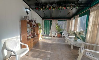 Venta casa 5 ambientes con parque Punta Mogotes