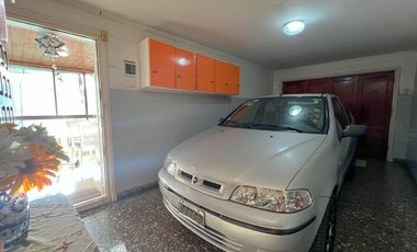 Venta casa 5 ambientes con parque Punta Mogotes