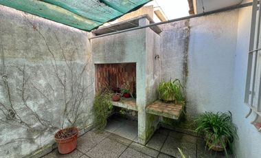 Venta casa 5 ambientes con parque Punta Mogotes