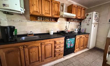 Casa 5 dorm y gran lote sobre Ruta 1 km 5 Rincón