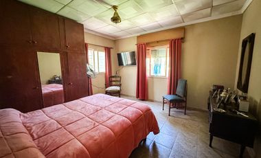 Casa 5 dorm y gran lote sobre Ruta 1 km 5 Rincón