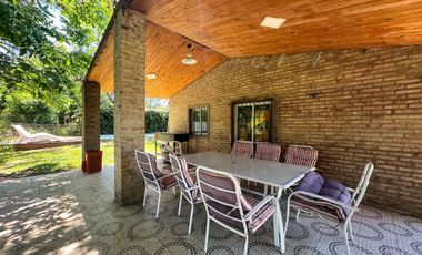Casa 5 dorm y gran lote sobre Ruta 1 km 5 Rincón