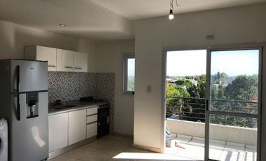 VENTA DPTO SEMIPISO 2 AMBIENTES R. DE ESCALADA