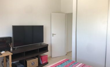 VENTA DPTO SEMIPISO 2 AMBIENTES R. DE ESCALADA