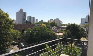 VENTA DPTO SEMIPISO 2 AMBIENTES R. DE ESCALADA