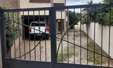 Venta Duplex 2 Dor Arguello (Piscina y Quincho)