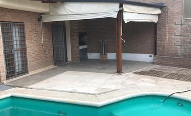 Venta Duplex 2 Dor Arguello (Piscina y Quincho)
