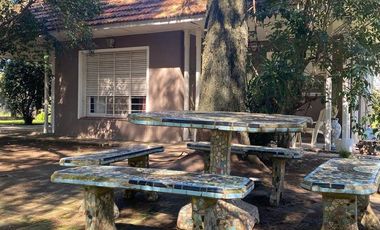 VENTA CASA QUINTA BOSQUES VARELA PILETA PARQUE