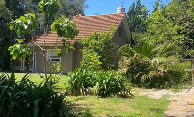 VENTA CASA QUINTA BOSQUES VARELA PILETA PARQUE
