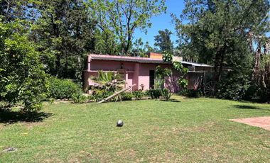 VENTA CASA QUINTA BOSQUES VARELA PILETA PARQUE