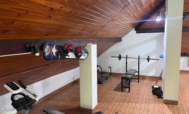 VENTA CASA QUINTA BOSQUES VARELA PILETA PARQUE