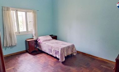PH 2 AMB MAS GALPON PATIO Y JARDIN BERNAL OESTE