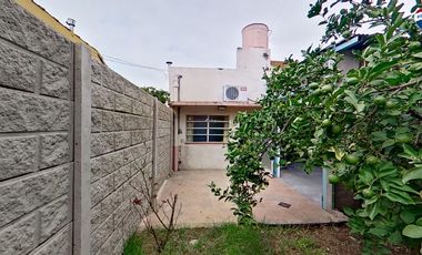 PH 2 AMB MAS GALPON PATIO Y JARDIN BERNAL OESTE