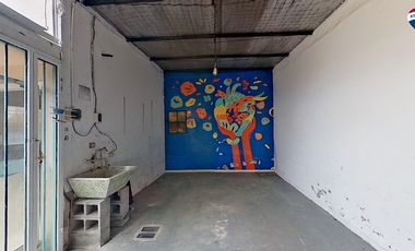 PH 2 AMB MAS GALPON PATIO Y JARDIN BERNAL OESTE