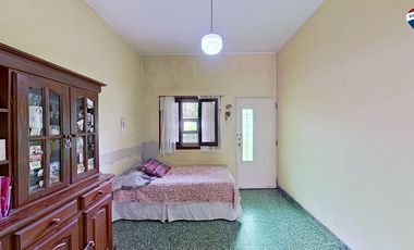 PH 2 AMB MAS GALPON PATIO Y JARDIN BERNAL OESTE