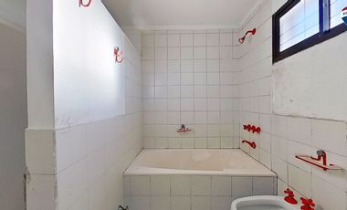 VENTA CASA 6 AMBIENTES EZPELETA