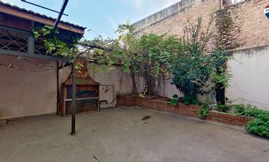 VENTA CASA 6 AMBIENTES EZPELETA