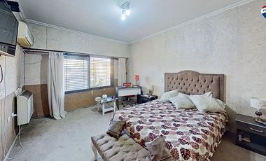 VENTA CASA 6 AMBIENTES EZPELETA