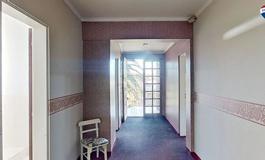 VENTA CASA 6 AMBIENTES EZPELETA