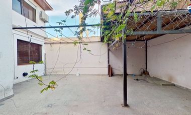 VENTA CASA 6 AMBIENTES EZPELETA