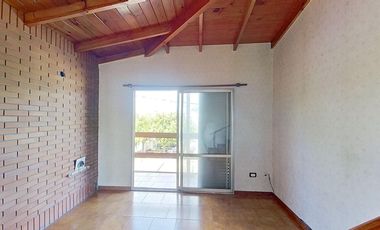 VENTA PH 4 AMBIENTES  A REFACCIONAR EN WILDE