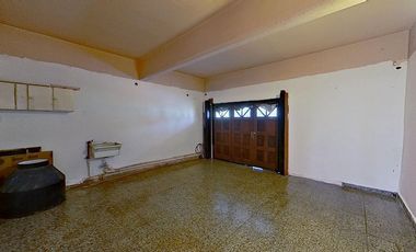 VENTA PH 4 AMBIENTES  A REFACCIONAR EN WILDE
