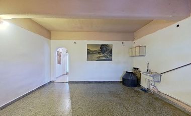 VENTA PH 4 AMBIENTES  A REFACCIONAR EN WILDE