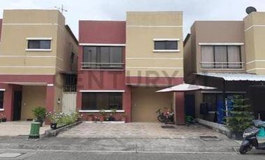 Casa en Venta Urbanización Bosque Real II, Cantón Milagro