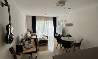 2 AMBIENTES, 2 BAÑOS CON COCHERA EN TIGRE-TIGRE