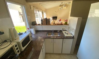 VENTA CASA 5 AMBIENTES LOMAS DE ZAMORA - PERMUTA