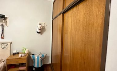 CASA 5 AMBIENTES EN VENTA EN MORENO CON PILETA
