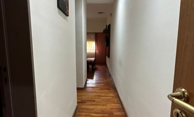 CASA 5 AMBIENTES EN VENTA EN MORENO CON PILETA