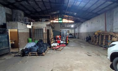 VENTA GALPÓN CON CASA 6 AMBIENTES EZPELETA