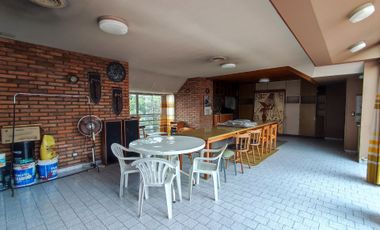 VENTA GALPÓN CON CASA 6 AMBIENTES EZPELETA