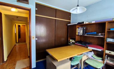 VENTA GALPÓN CON CASA 6 AMBIENTES EZPELETA